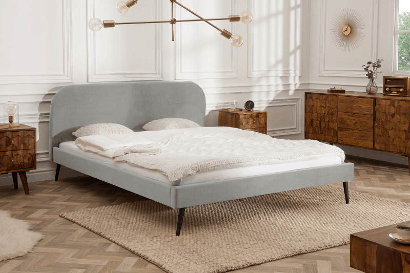 siva minimalisticka postel