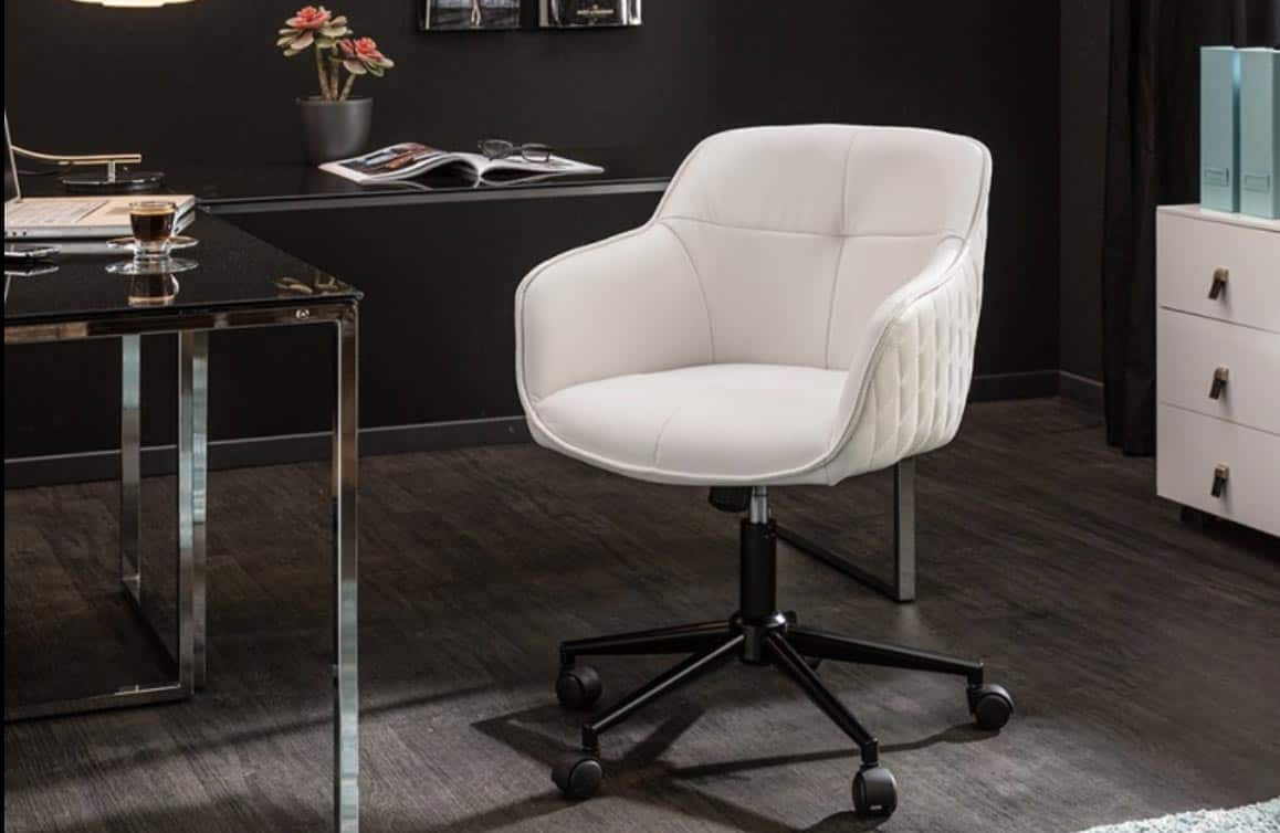 Aj pri výbere nábytku na kolieskach buďte náročný. Doprajte si komfort s touto dizajnovo jednoduchou, no štýlovou kancelárskou stoličkou. Zdroj: iKuchyne.sk