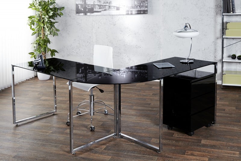 Tento čierny rohový písací stôl oceníte v prípade, že sa potrebujete deliť o domácu kanceláriu s členom domácnosti. Zdroj: iKuchyne.sk