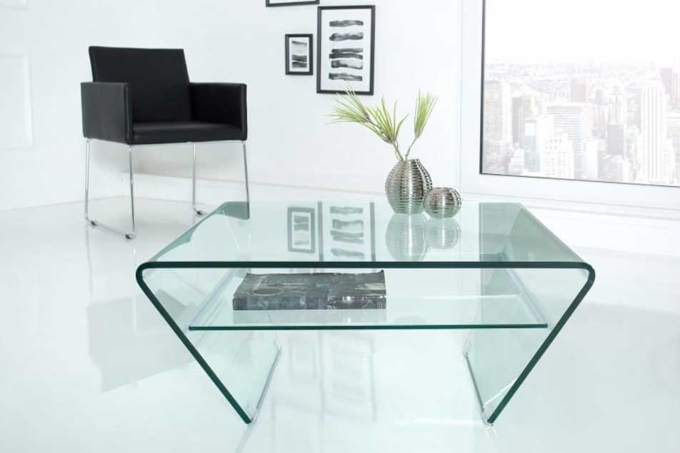 Štýlový sklenený nábytok priamo do vašej obývačky. Zdroj: iKuchyne.sk