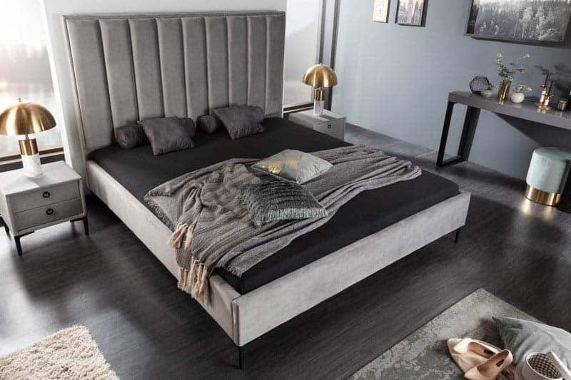 Ak máte radi moderný štýl, táto manželská posteľ do vášho interiéru určite zapadne. Zdroj: iKuchyne.sk